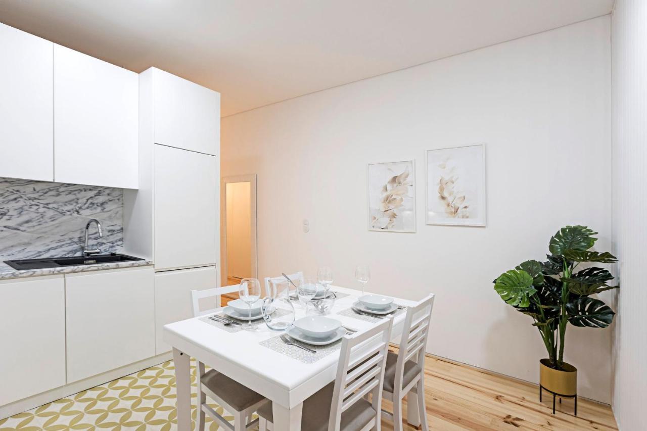Loios 1Br Flat Downtown By Lovelystay 포르투 외부 사진